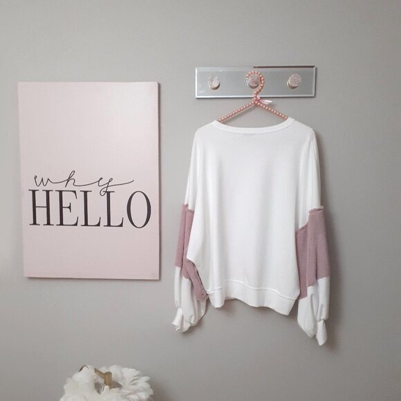 EUC Zara white sweatshirt with pink faux fur sleeve detail, S - Picture 6 of 9